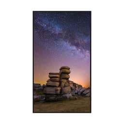 55"4K LED LCD 24/7 - Image 3 - Pn M552 Front