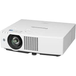 Panasonic PT-VMZ51U 2
